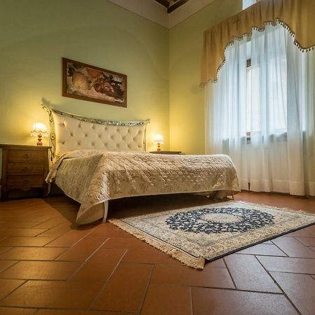 Luxury Apartment Piazza Grande Монтепульчано Екстер'єр фото
